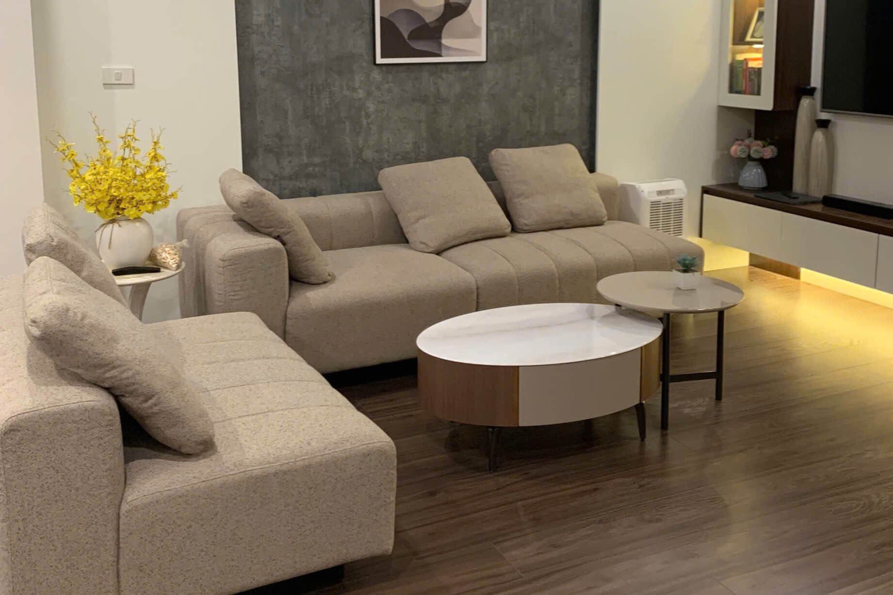 ERADO BÀN GIAO THÀNH CÔNG BÀN TRÀ PHÒNG KHÁCH CHO GIA ĐÌNH CHỊ LIÊN Ở MINH KHAI